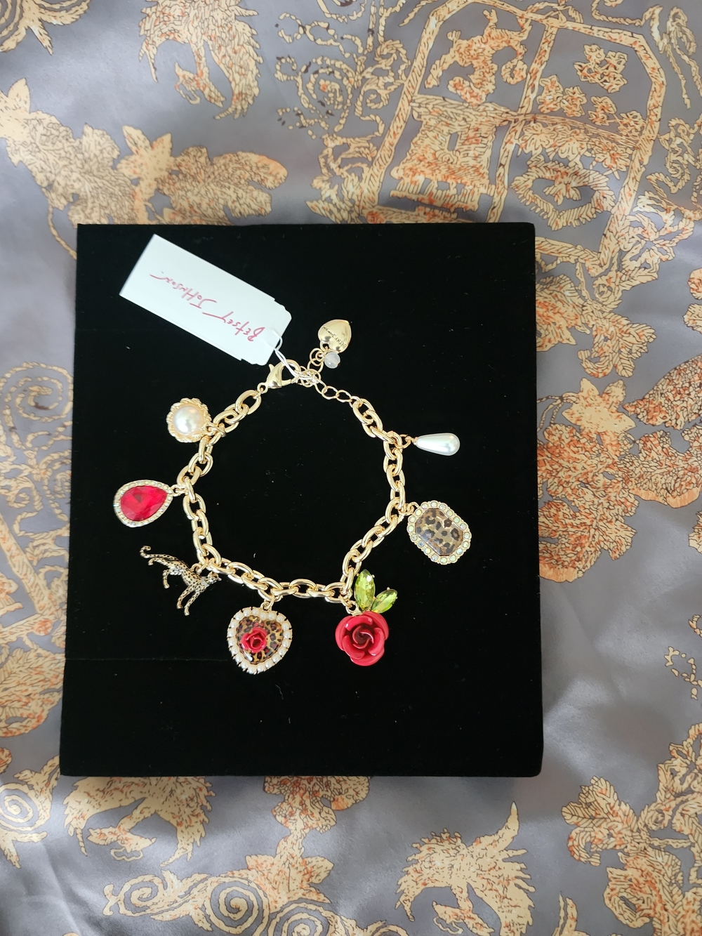 🐆🌹 Betsey Johnson Maximalist Charm Bracelet 🌹🐆